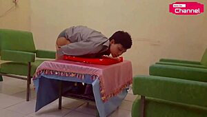 加州艳星汉塞尔·蒂奥手指自慰，饥渴的年轻华裔美女