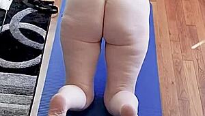 pussy yoga that's perfect to jerk off to