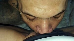 Dulcevaginaspro neighbor sucks me, I suck her, and insert her favorite toy.