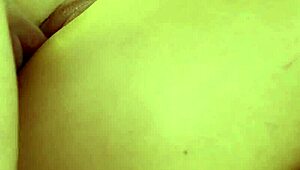 美麗健身女孩Anna Rose被色狼猛幹 - letsdoeit