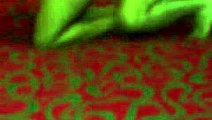 detonando a mi novia morena en motel de cdmx me pide leche a gritos cuando termino dentro de ella nos damos cuenta que est� en su periodo