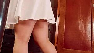 this hidden recording shows a big ass changing clothes