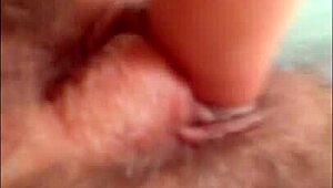 Wet Pussy Amateur Plays With Toys In Detailed Masturbation