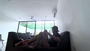 Wow, Hermanastra Está Celosa Su Hermano Se Folló A Su Amiga!