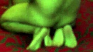 detonando a mi novia morena en motel de cdmx me pide leche a gritos cuando termino dentro de ella nos damos cuenta que est� en su periodo