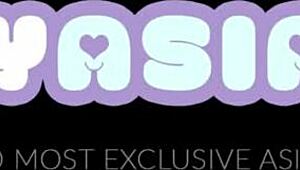 Nyomi Star and Jade Kush Struggle with Office Lifestyle