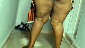 bbw queen vusi craves your cock inside her