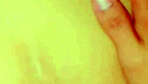 Hey, why does my 18-year-old neighbor girl love cock if I pay for her nails?