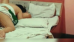 Kinantot ni kabit sa grab car sex with blowjob and creampie?