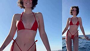 Yacht Romp With Wet Pussy Creamy Pleasures