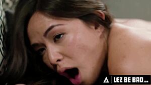 horny milf jennifer white takes control, dominating her stepbae scarlett alexis with rough play