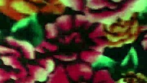 i follow and lift skirt of chubby milf on street