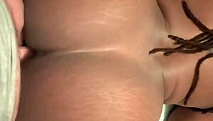 Amateur ebony gets her big ass pounded in homemade doggystyle.