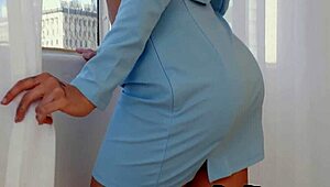 i love watching sexy teen model undress and pose naked