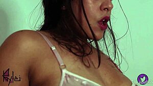 Kylei Ellish Swallows William Vegas's Cum Load