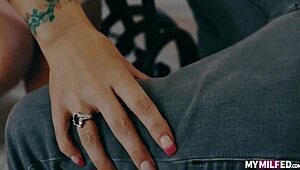 Syren De Mer Engages In Mother Exchange Hardcore Action.