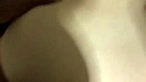 Meeting an older woman on Tinder for a casual chat