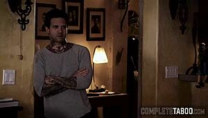 苗条禁忌18+少女极致恋物猛干内射