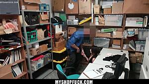 teen 18+ gets caught in shop fuck without police