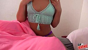 Teen 18+ veronica shows off her huge skinny ass in reality video