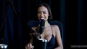 Melhores momentos da alice vasconcelos no papo prive com raphaela savanah - parte 2 watch on sheer red!