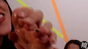 Do you like brazilian womens feet