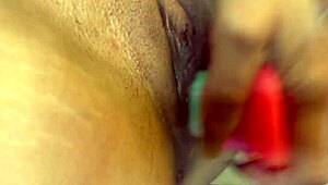 Mandy Rhea Makes Herself Cum