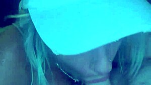 Young whore gives head and gets fucked bareback before cum in mouth