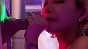 性感中国妹Stacy跟男友船上温柔做爱