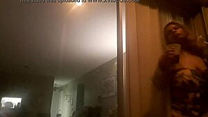 i'm dulcemendra aka ginger paris flashing tits outdoors