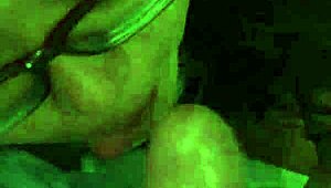 koreana puta chupando pija