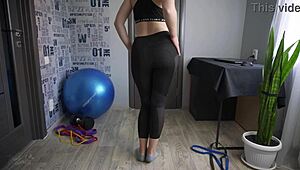 I tease my visible panty lines in tight yoga leggings