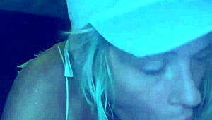 Young whore gives head and gets fucked bareback before cum in mouth