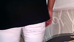 I'm fingering my ass and cumming hard