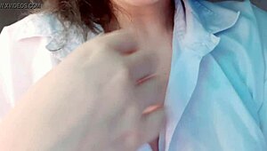 i want my neighbors to watch me masturbate and squirt outdoors, but i messed up the words