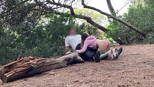 espero que mi novio no vea estos videos porque los graba mi padrastro cuando estamos solos mi padrastro me da duro con su polla de viejo sin condon y me da mucho placer.