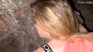 苗条18岁辣妹佛州海滩公共干外教