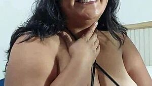 Wow, Big Cocks Make Her React!