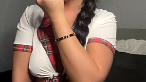 british girlfriend shares her horny webcam experience