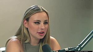 Anna Claire Clouds solo orgasm up close 😍