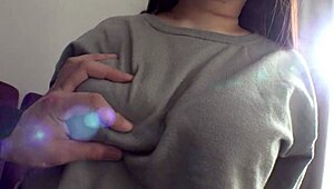 严肃导师Kohaku，用调皮H罩杯逗弄乳头！