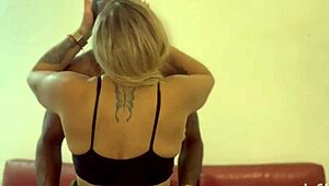 arrombando o cu da loira mell albuquerque com a minha rola grossa completo no sheer e red