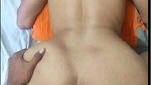 Desi Bhabhi Enjoys Romantic Fuck In Shower With Boyfriend