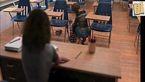 熟妻继母玩家庭游戏