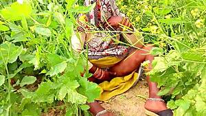 Painful Outdoor Fuck With Indian Aunty In The Forest