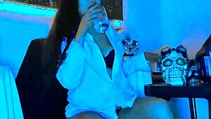 Hey, the wonderful blue is live masturbating with her big dildo for you!