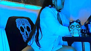 Hey, the wonderful blue is live masturbating with her big dildo for you!