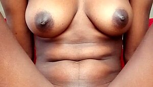 African woman with best big ass in porn.