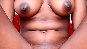 African woman with best big ass in porn.