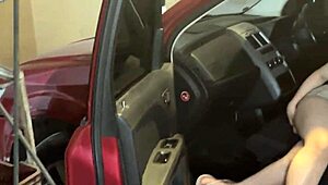 my step-cousin arrives very horny she was good in amateur couple fucking